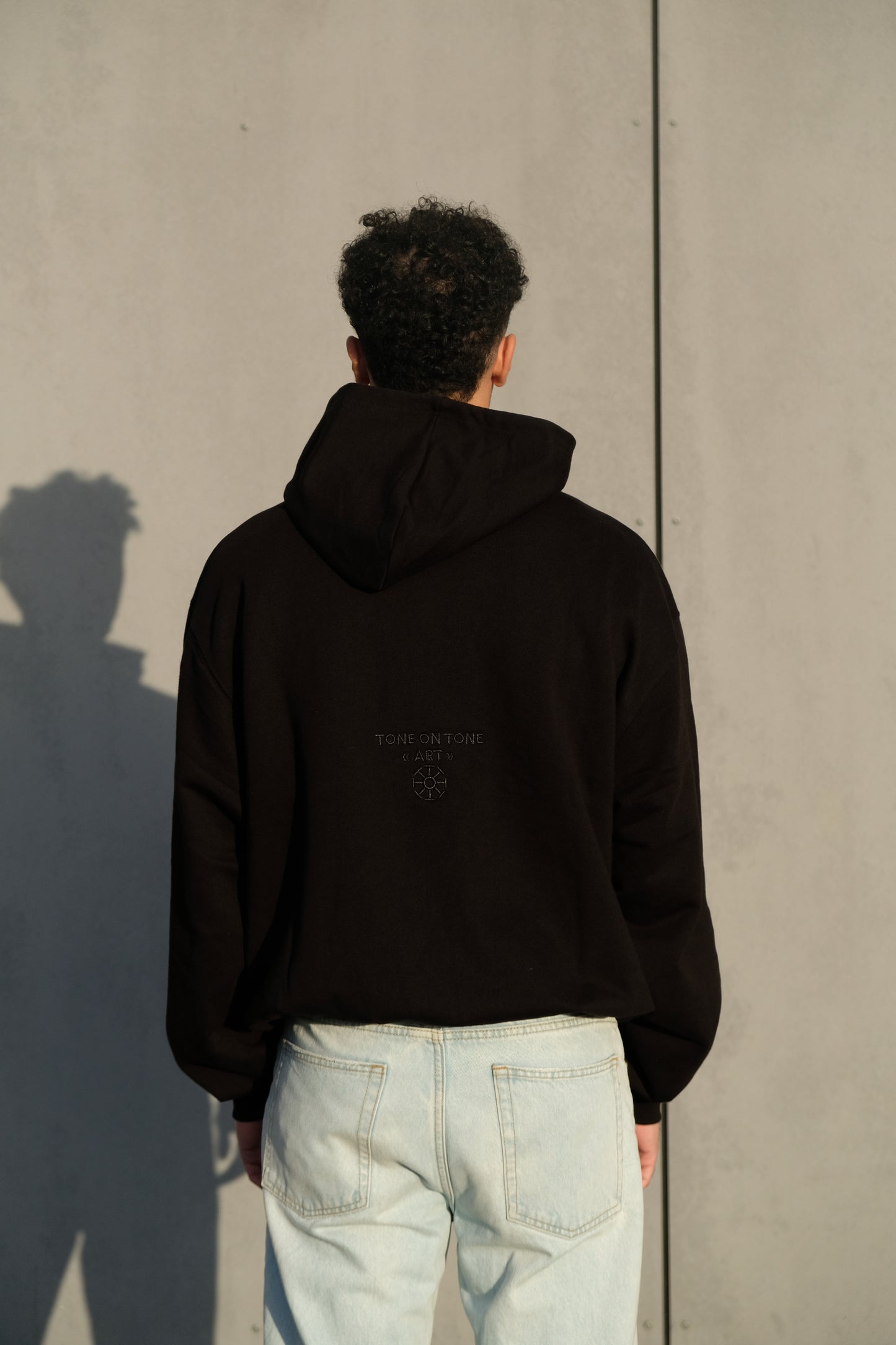 HOODIE ART TON SUR TON NOIR